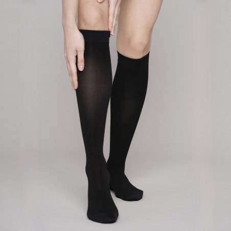 Knee-high elastic compression socks  (Ccl.2) closed toe