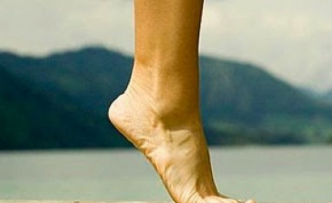 Stresiniai lūžiai esant kojų ilgių skirtumui